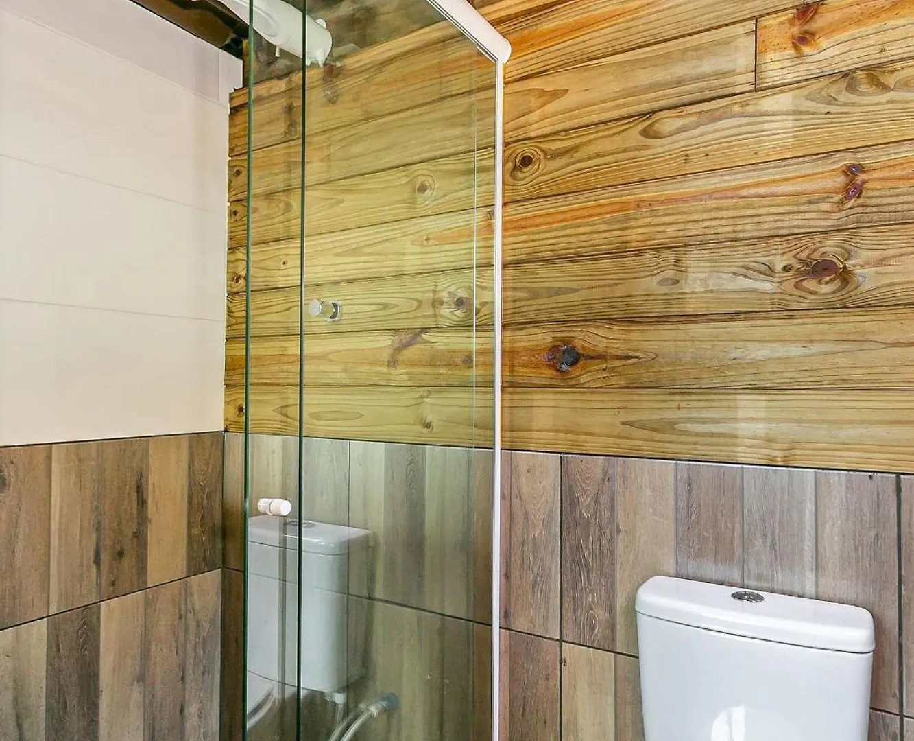 Chale Rustico Com Jacuzzi Em Jurere Mav011 Apartment Florianopolis Brazil